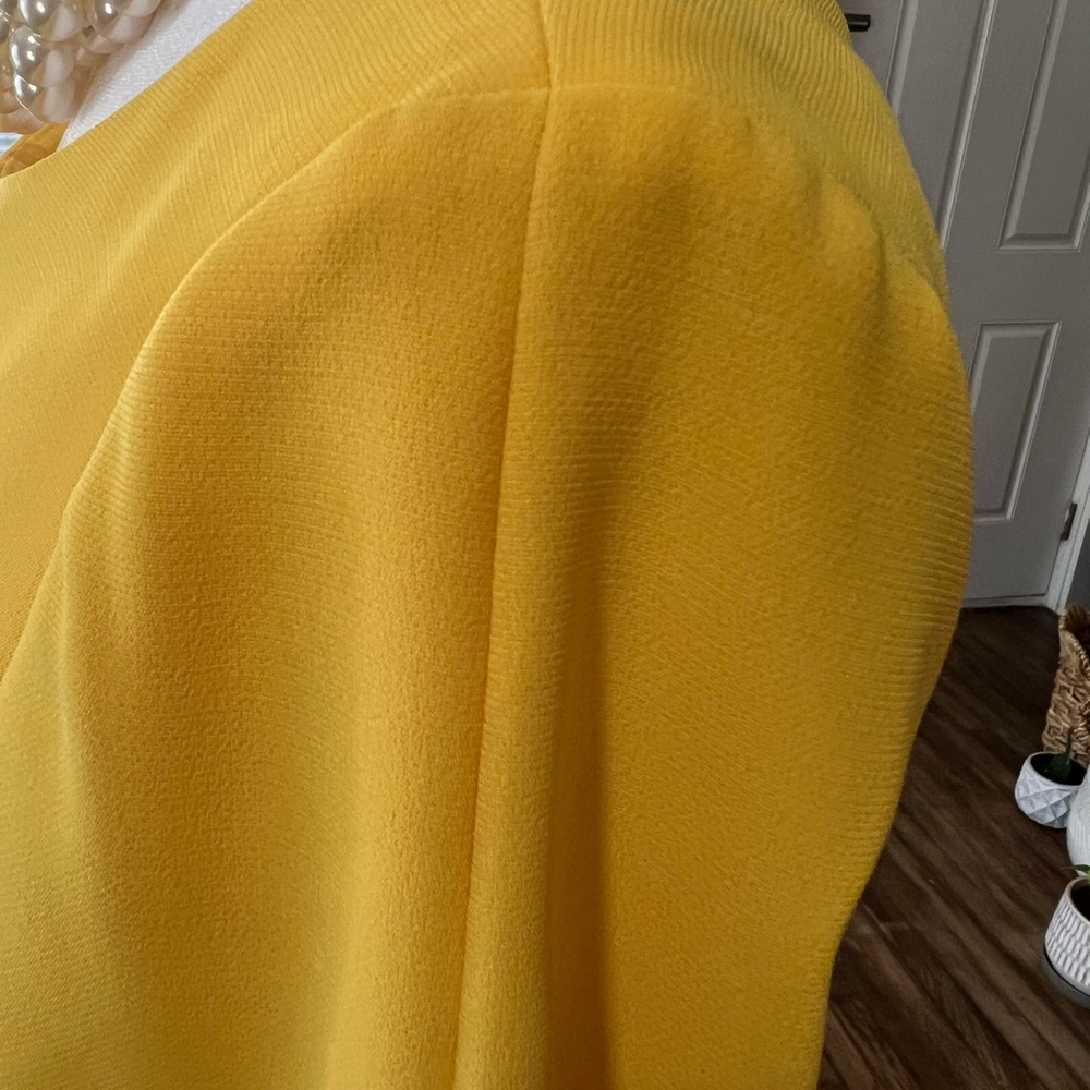 Banana Republic Long Sleeve Yellow Dress - Picture 2 of 13
